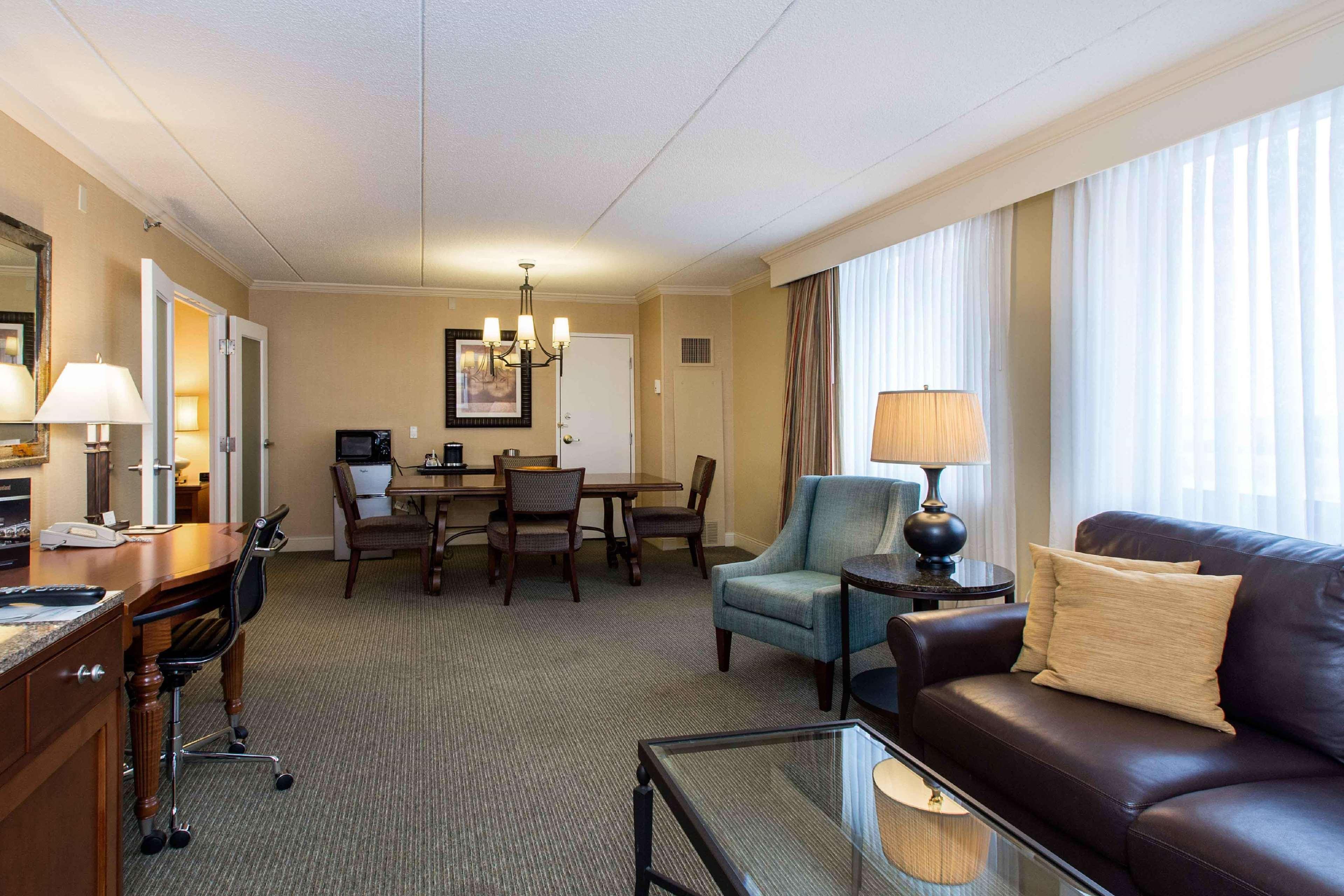 Doubletree By Hilton Cleveland East Beachwood Kültér fotó